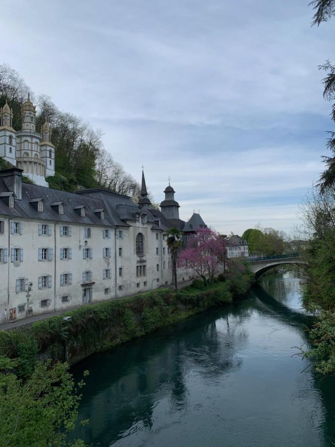 Camping Le Saillet Lestelle-Bétharram Eksteriør bilde